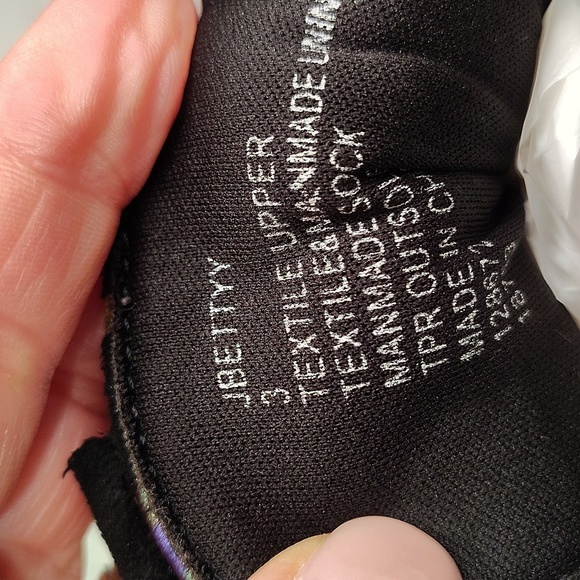 Steve Madden JBetty Black Multicolor Floral Combat Boot Size 3 Girls - Picture 6 of 9